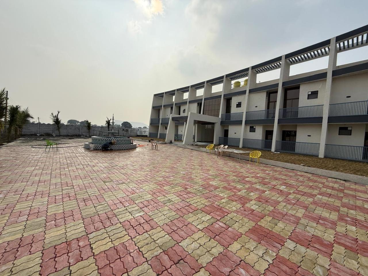 Hotel Madhuban Aurangabad  Exterior photo